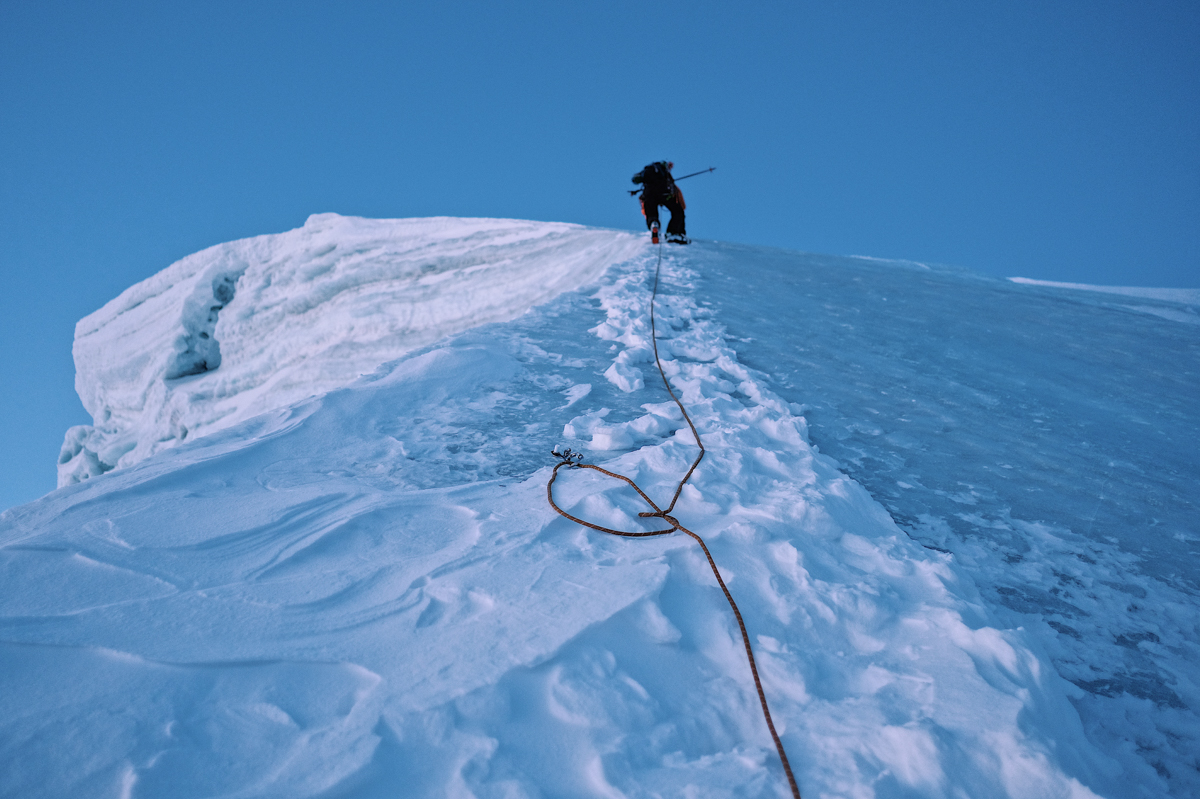 encordée pour ascenion du glacier du Mont blanc