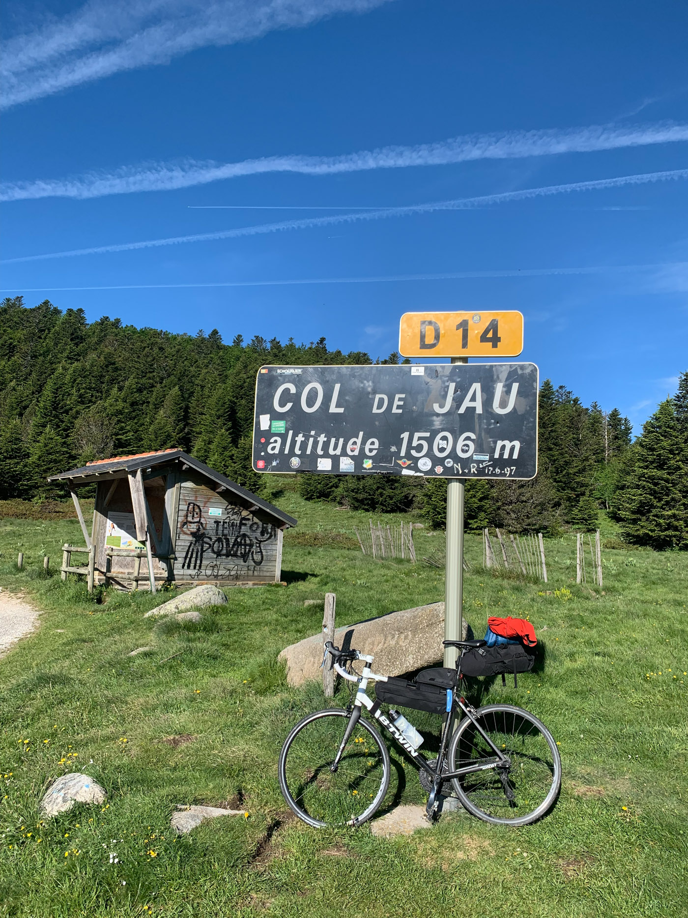 traversée des Pyrénées à vélo col de jeu