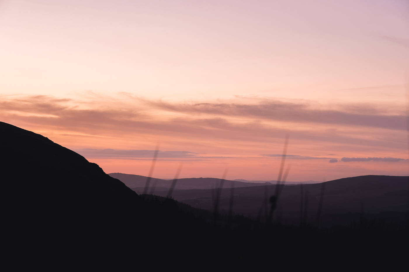 coucher de soleil dans les wicklow Mountain