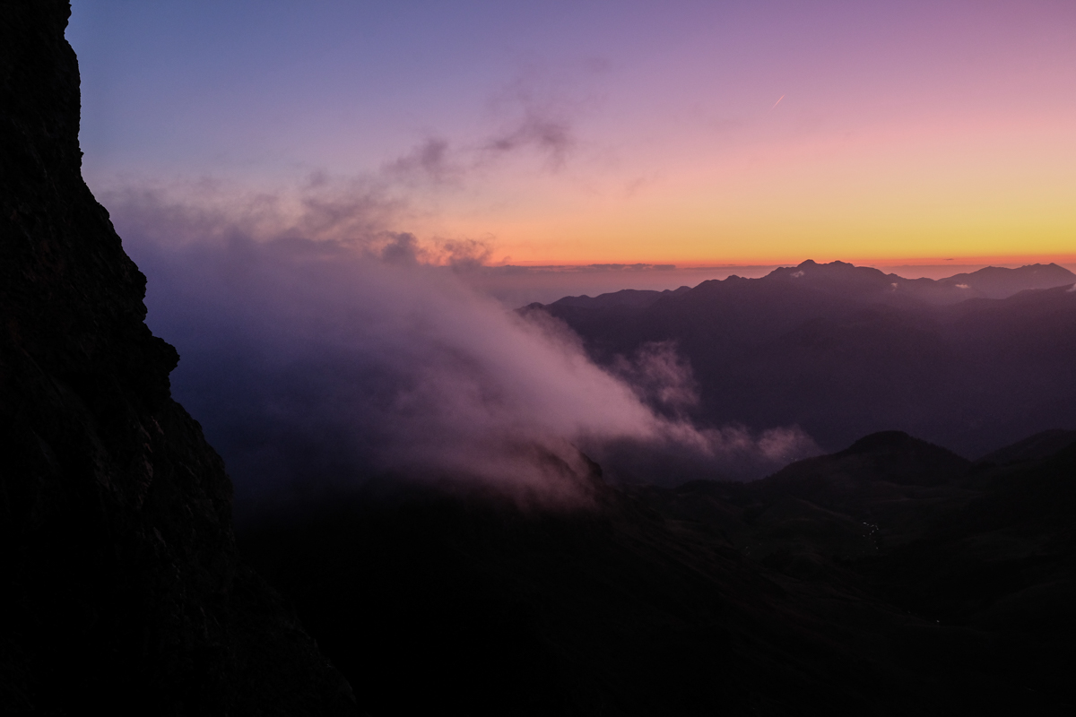 lever de soleil au montagne Béarn